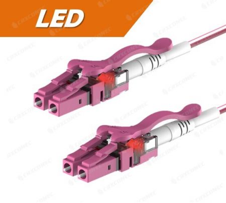LED 자동 추적 기능이 있는 LC-LC OM4 광섬유 패치 코드 PVC OFNP 1M - OM4 LC LC 광 패치 코드.